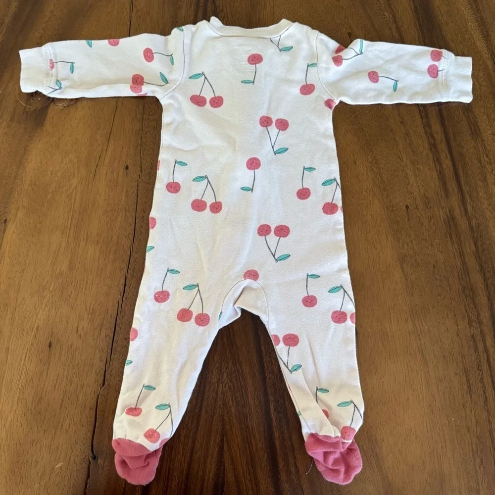 Carter’s Cherry Print Baby Girl Footed One Piece Pajama Size 9M 100% cotton